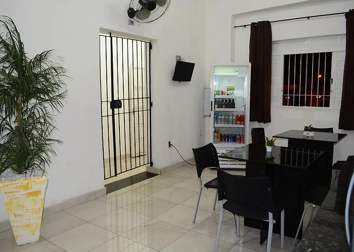 Lize Hotel